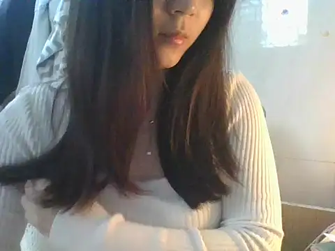 Linzly online show from 01/13/26, 02:28