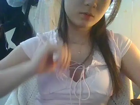 Linzly online show from 04/07/26, 02:34