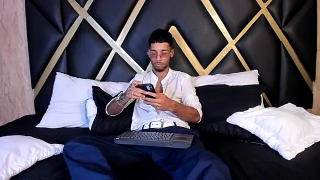 Thiagoferreti online show from 02/26/26, 03:38