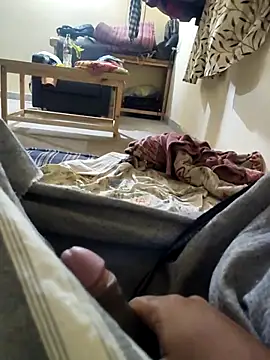 vichuhot online show from 04/21/26, 06:34