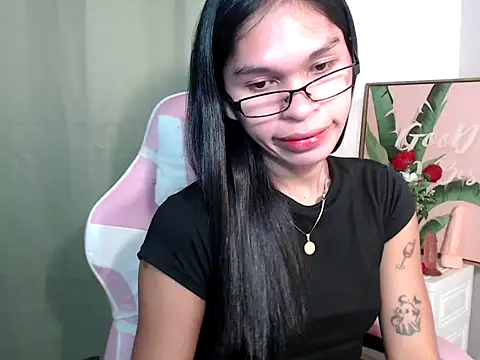 sexloverxxz online show from 10/06/25, 07:50