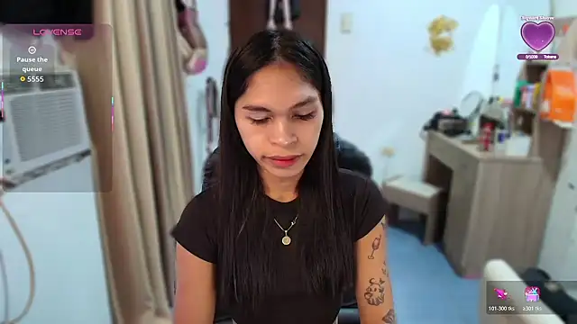 sexloverxxz online show from 12/23/25, 08:45