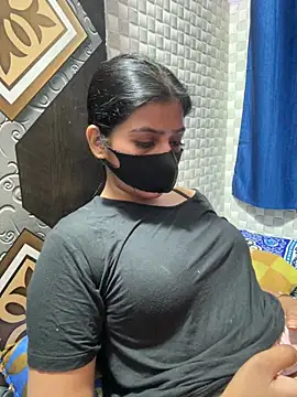 Hot Jaanvi  online show from 03/27/26, 04:51