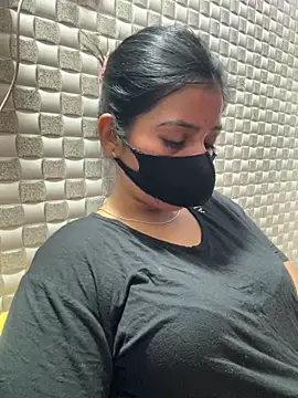 Hot Jaanvi  online show from 04/21/26, 04:52