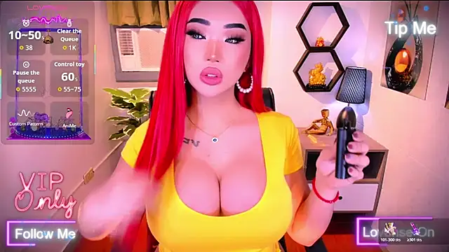 TriciaCumLoader online show from 04/23/26, 03:08