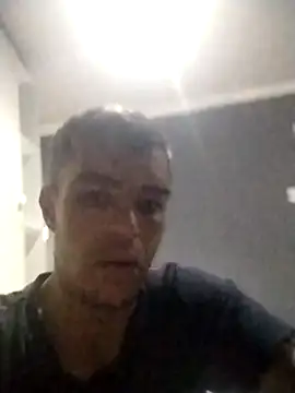 Bigcock10120 online show from 11/02/25, 12:46