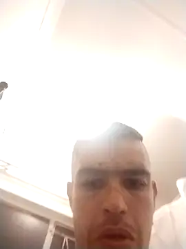 Bigcock10120 online show from 03/29/26, 12:21