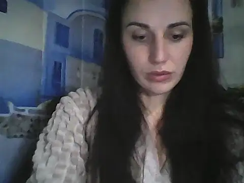 Snapshot of Qinini chatting on 12/01/25, 09:42 Qinini online show from 12/01/25, 09:42