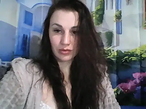 Snapshot of Qinini chatting on 02/21/26, 09:49 Qinini online show from 02/21/26, 09:49