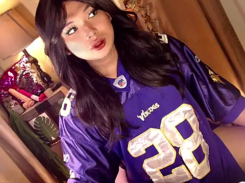 Samantha Millerxxx online show from 04/27/26, 10:46