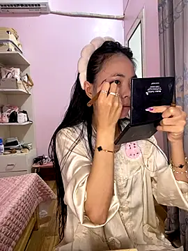 Dau-Tayy online show from 09/30/25, 09:03