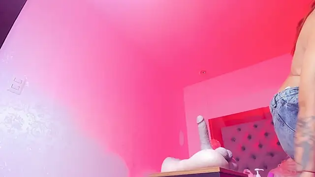 MirandaSould online show from 02/12/26, 01:17