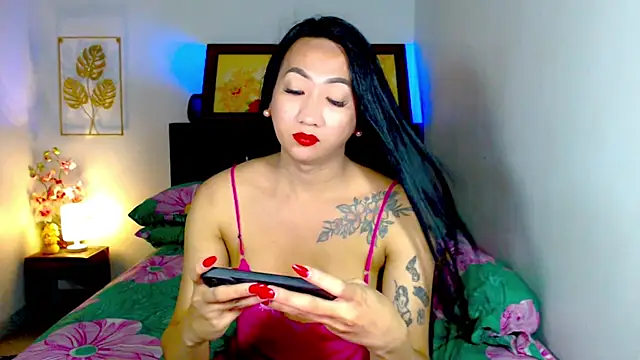 Snapshot of LovelyQueen69 chatting on 07/02/26, 03:23 LovelyQueen69 online show from 07/02/26, 03:23