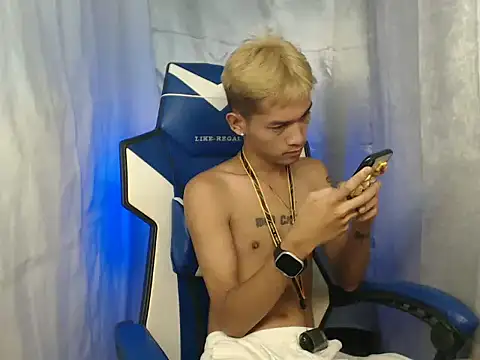 riks tyler online show from 11/05/25, 08:53