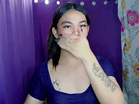 urgirljane online show from 05/08/26, 06:52