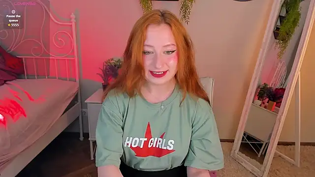 Violet Griffen online show from 06/03/26, 03:39