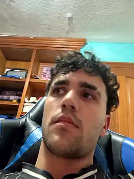 aavrdvh33 online show from 04/01/26, 09:34