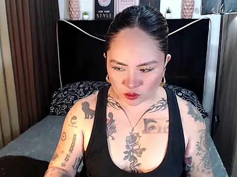 Snapshot of EstellaStarXxx chatting on 07/11/26, 08:06 EstellaStarXxx online show from 07/11/26, 08:06
