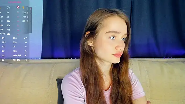 lovelyalivia online show from 04/28/26, 12:43