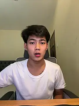 Snapshot of Prince_kiyoshi chatting on 07/17/26, 12:23 Prince kiyoshi online show from 07/17/26, 12:23