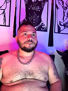 DannyBearrr online show from 10/08/25, 03:04