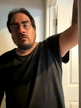 Snapshot of Matty_G88 chatting on 10/13/25, 06:19 Matty G88 online show from 10/13/25, 06:19