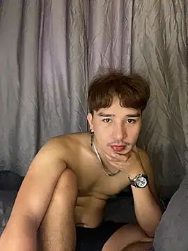Snapshot of cute_richard24 chatting on 04/23/26, 02:46 cute richard24 online show from 04/23/26, 02:46