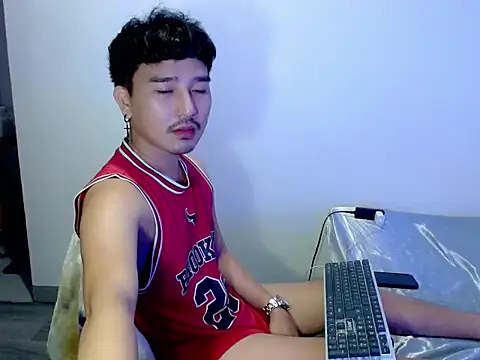 Snapshot of cute_richard24 chatting on 07/02/26, 02:23 cute richard24 online show from 07/02/26, 02:23
