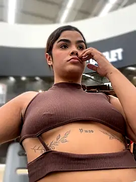 Kaily Sweet16 online show from 10/27/25, 06:45