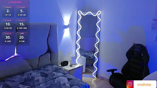 Rosalind tay online show from 11/02/25, 11:01