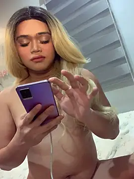 VictoriaL0ve online show from 12/04/25, 01:53