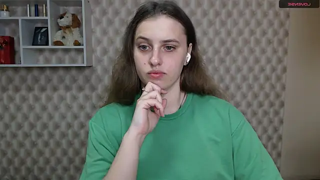 AmandaDimond  online show from 04/18/26, 11:58