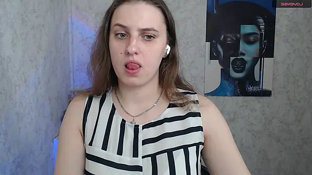 AmandaDimond  online show from 04/20/26, 09:23