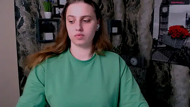 AmandaDimond  online show from 04/23/26, 09:08