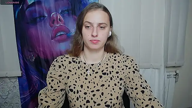 AmandaDimond  online show from 07/07/26, 12:31