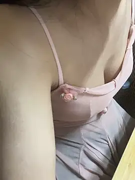 Mina048 online show from 04/09/26, 06:19