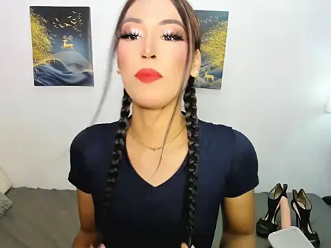 Savanna White online show from 11/12/25, 11:54