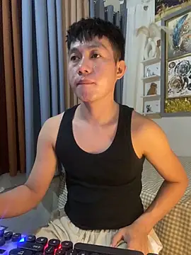 xshyboyx online show from 12/16/25, 09:58