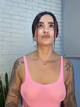 Im Fernanda online show from 09/23/25, 11:19