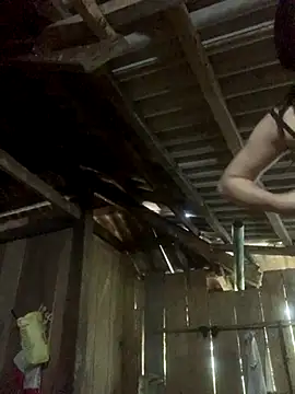 ThiHa003 online show from 10/28/25, 01:09