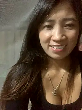 ThiHa003 online show from 10/29/25, 03:25