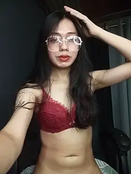 Snapshot of LexiLove chatting on 05/27/26, 03:09 LexiLove online show from 05/27/26, 03:09