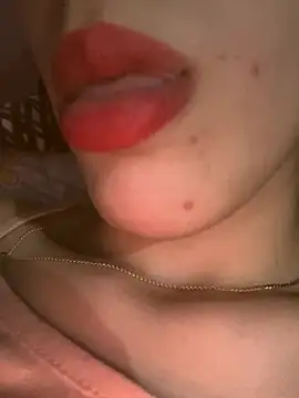 Mimisixo online show from 09/09/25, 11:15