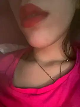 Mimisixo online show from 09/28/25, 04:23