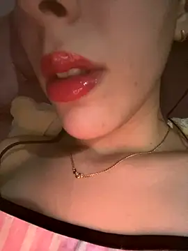 Mimisixo online show from 10/03/25, 09:01