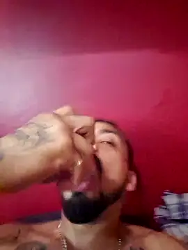 Cnutt310 online show from 10/06/25, 10:51