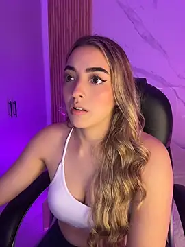 KYLIE JONES6 online show from 06/19/26, 02:38