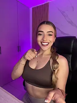 KYLIE JONES6 online show from 07/10/26, 02:27