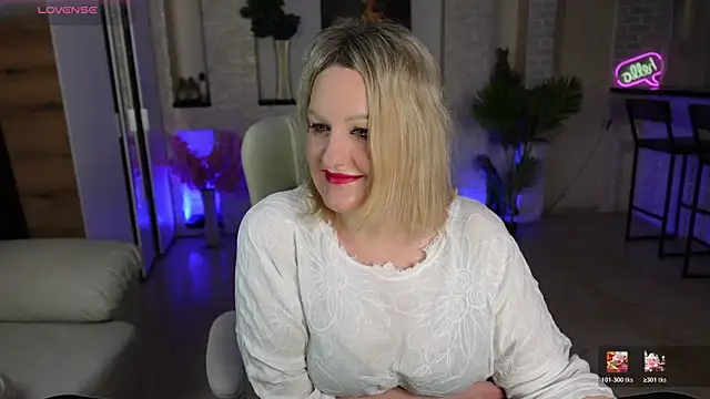 MariemLui online show from 03/30/26, 11:11