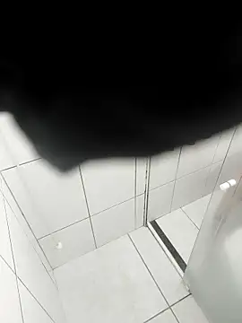 Snapshot of jeff_pepoer chatting on 10/25/25, 12:45 jeff pepoer online show from 10/25/25, 12:45